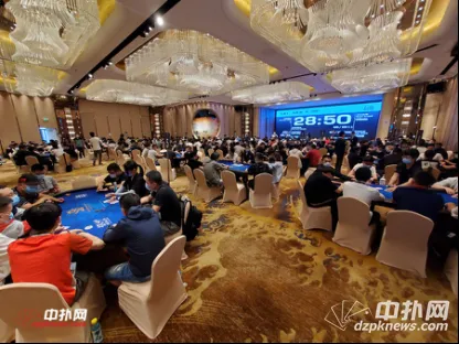 德学院-最专业的华人德州扑克学习与策略分享社区