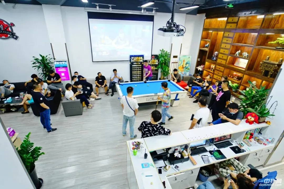 德学院-最专业的华人德州扑克学习与策略分享社区