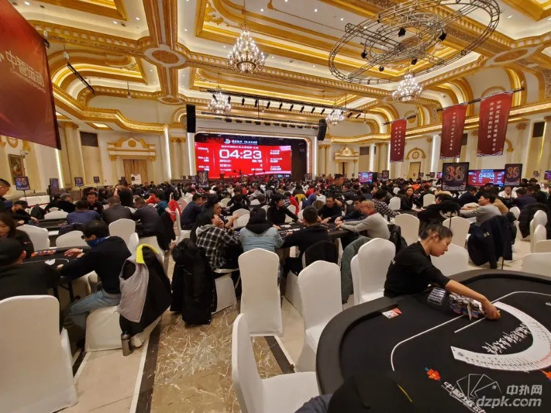 德学院-最专业的华人德州扑克学习与策略分享社区