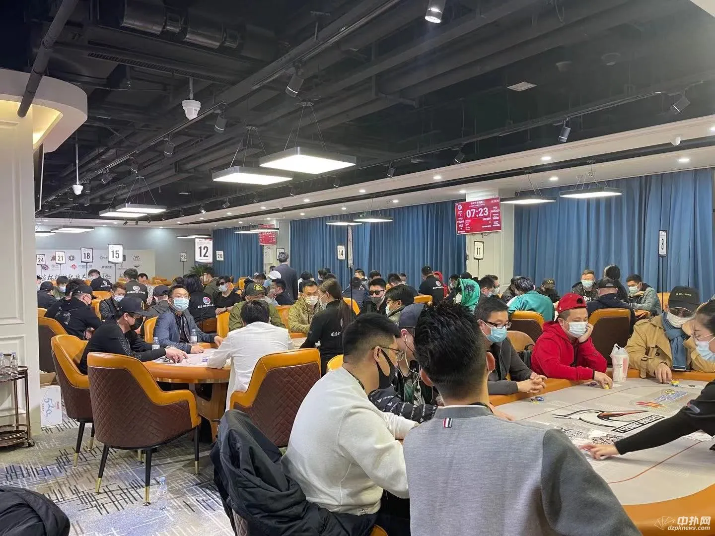 德学院-最专业的华人德州扑克学习与策略分享社区