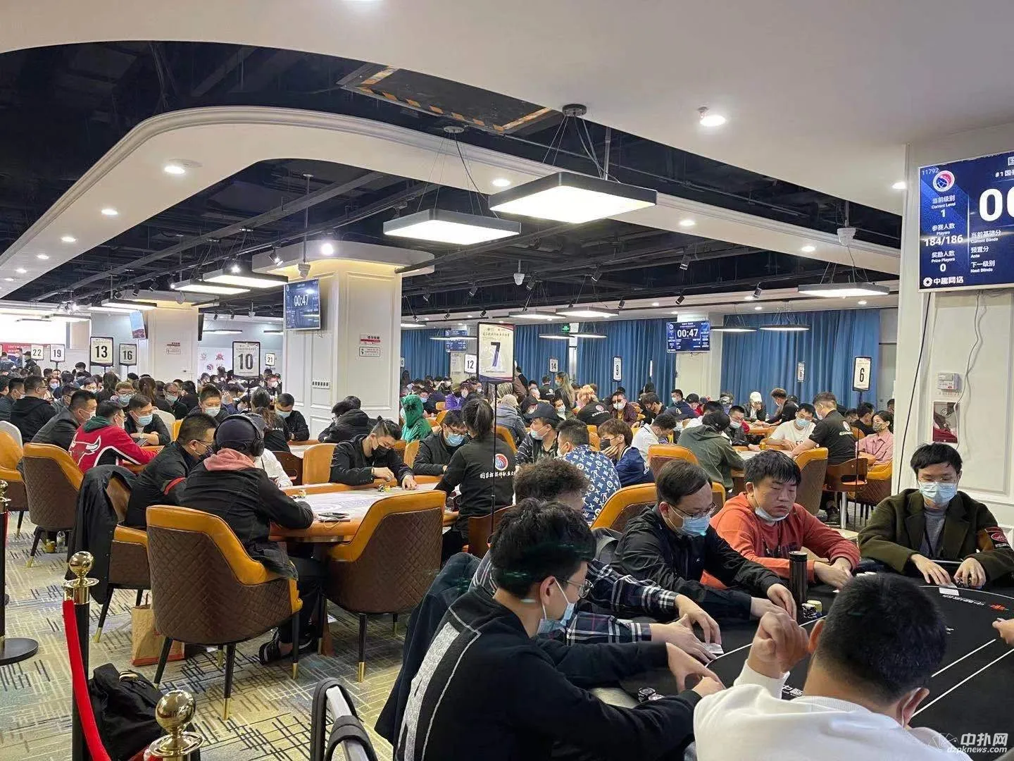 德学院-最专业的华人德州扑克学习与策略分享社区